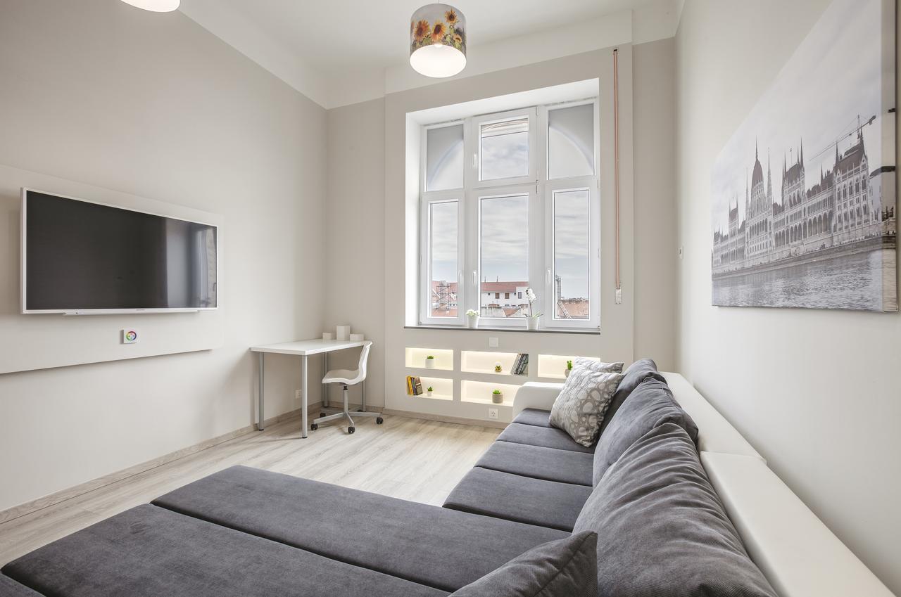 Kings Cross Apartment Budapest Bagian luar foto